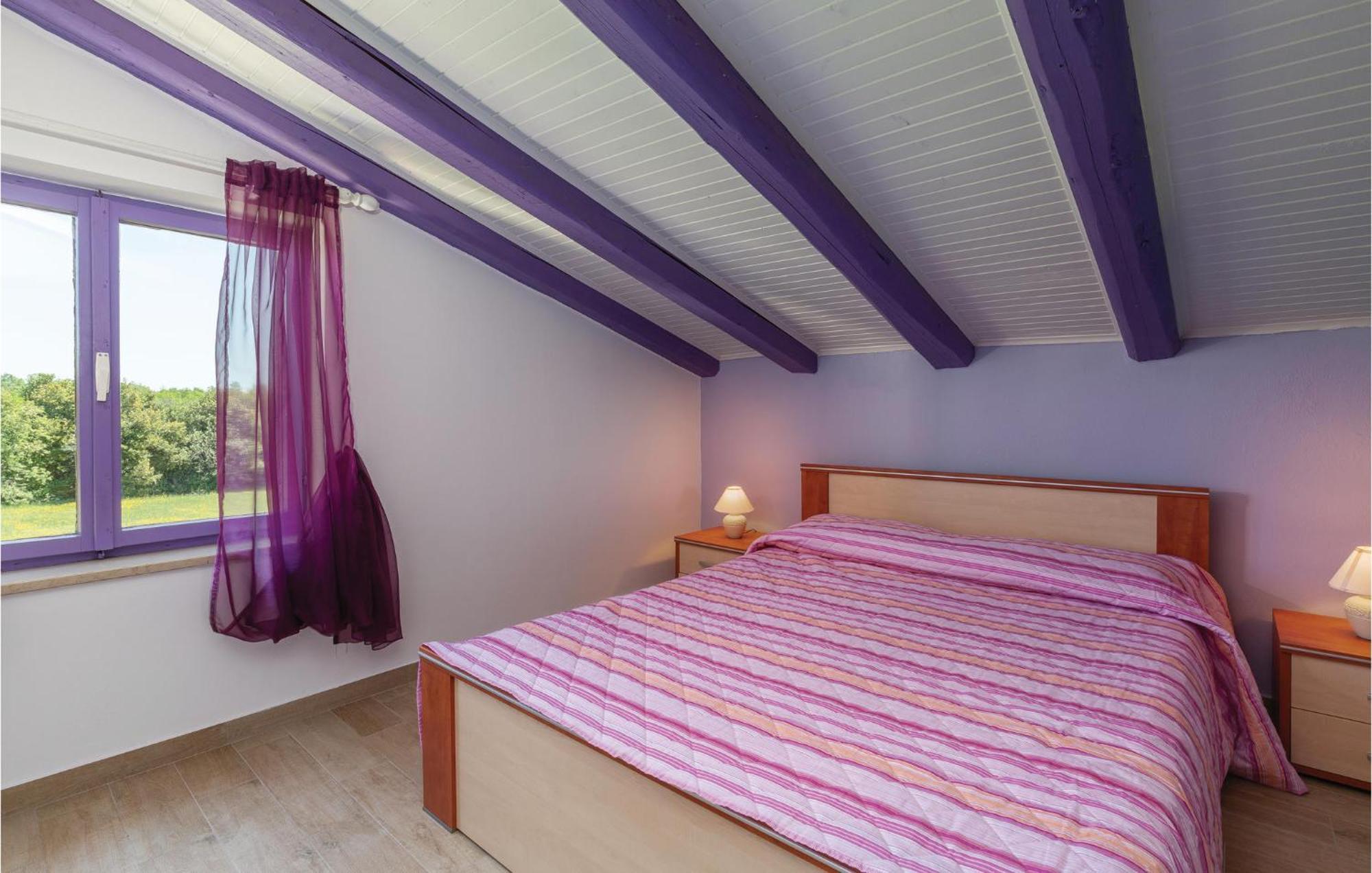 Cozy Apartment In Tar With House Sea View Tar-Vabriga Exterior photo
